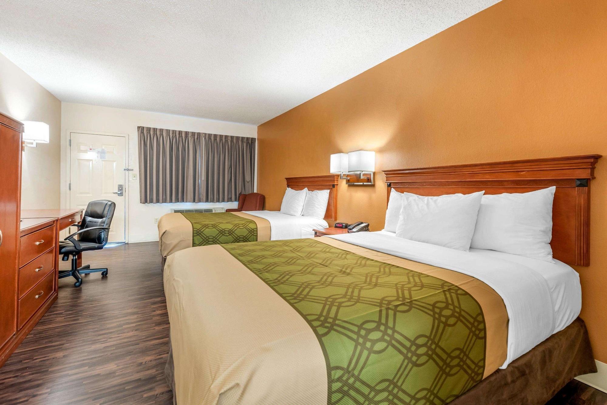 Econo Lodge Downtown Луисвил Екстериор снимка