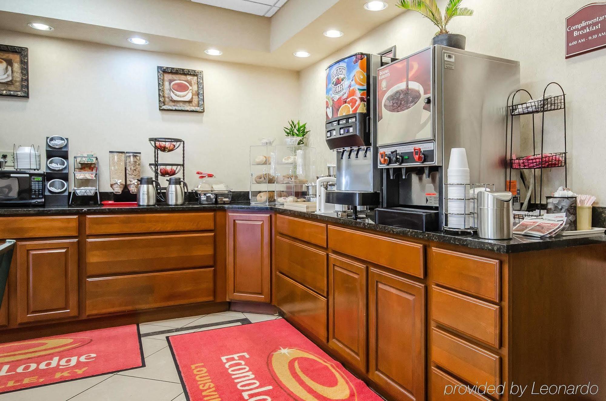 Econo Lodge Downtown Луисвил Екстериор снимка